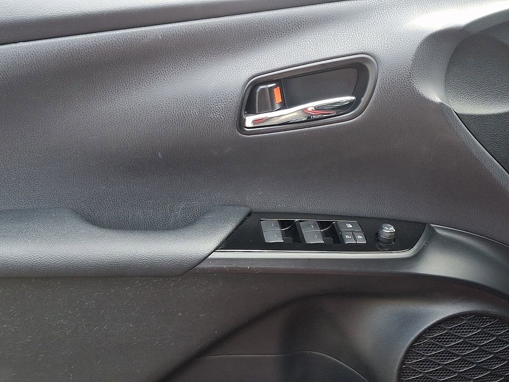Used 2019 Toyota Prius XLE w/ Advanced Technology Package image 12