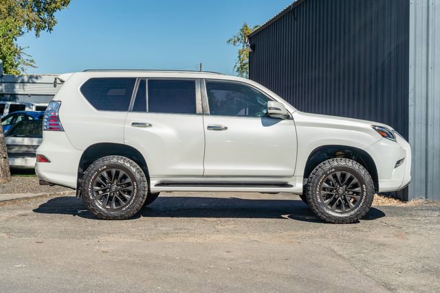 Used 2020 Lexus GX 460 Premium image 7