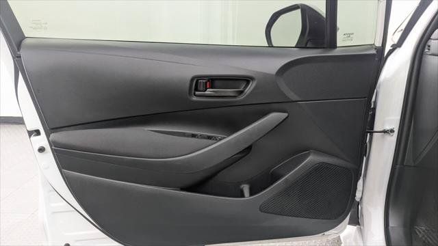 Used 2023 Toyota Corolla LE FWD image 13