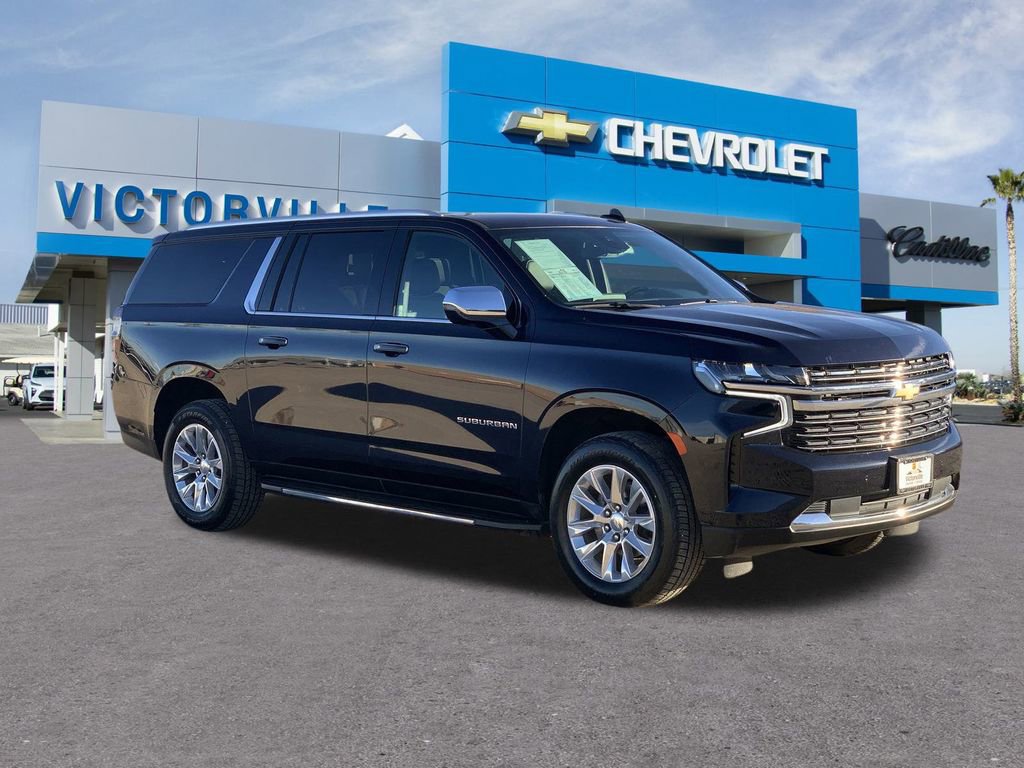 Used 2024 Chevrolet Suburban Premier image 3