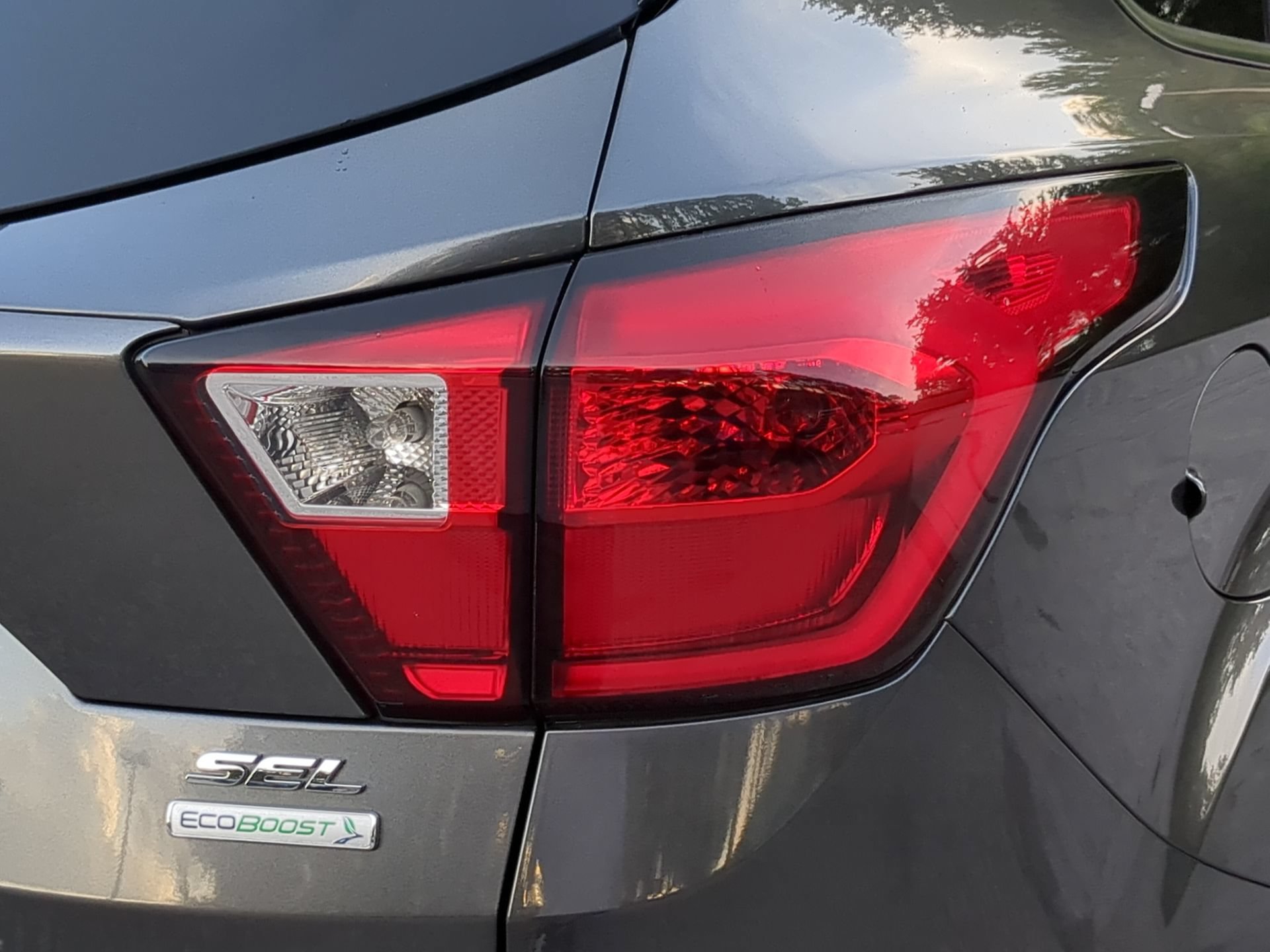Certified 2019 Ford Escape SEL FWD image 45