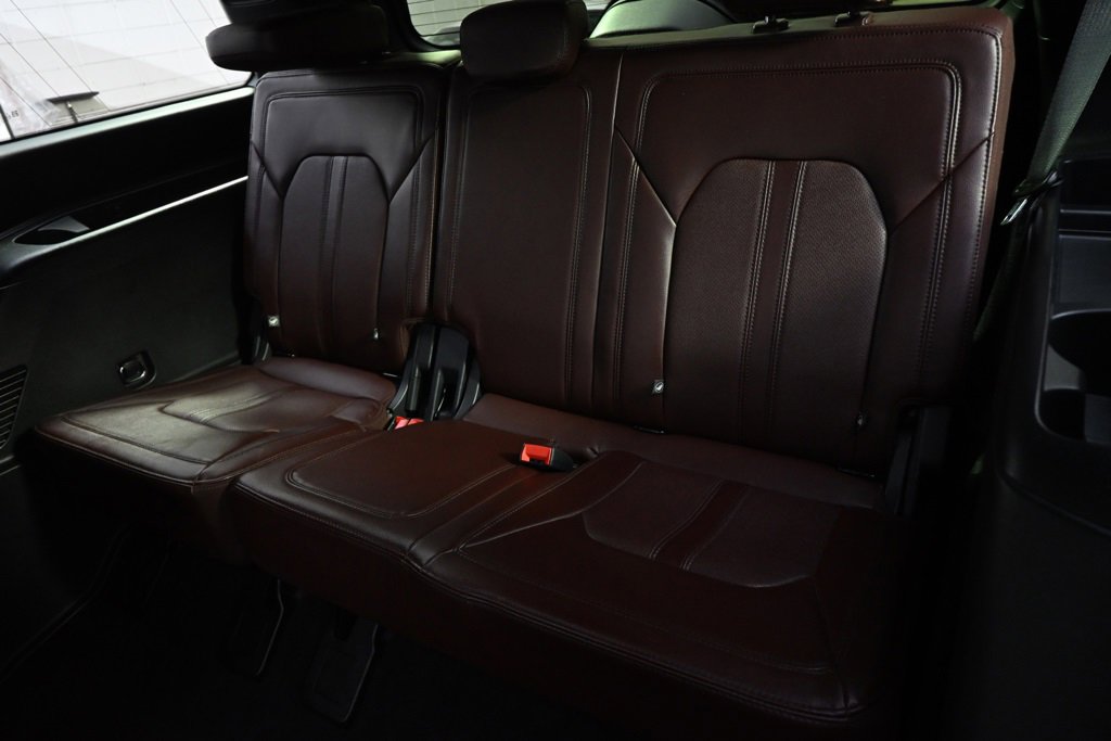 Used 2023 Ford Expedition Limited image 22