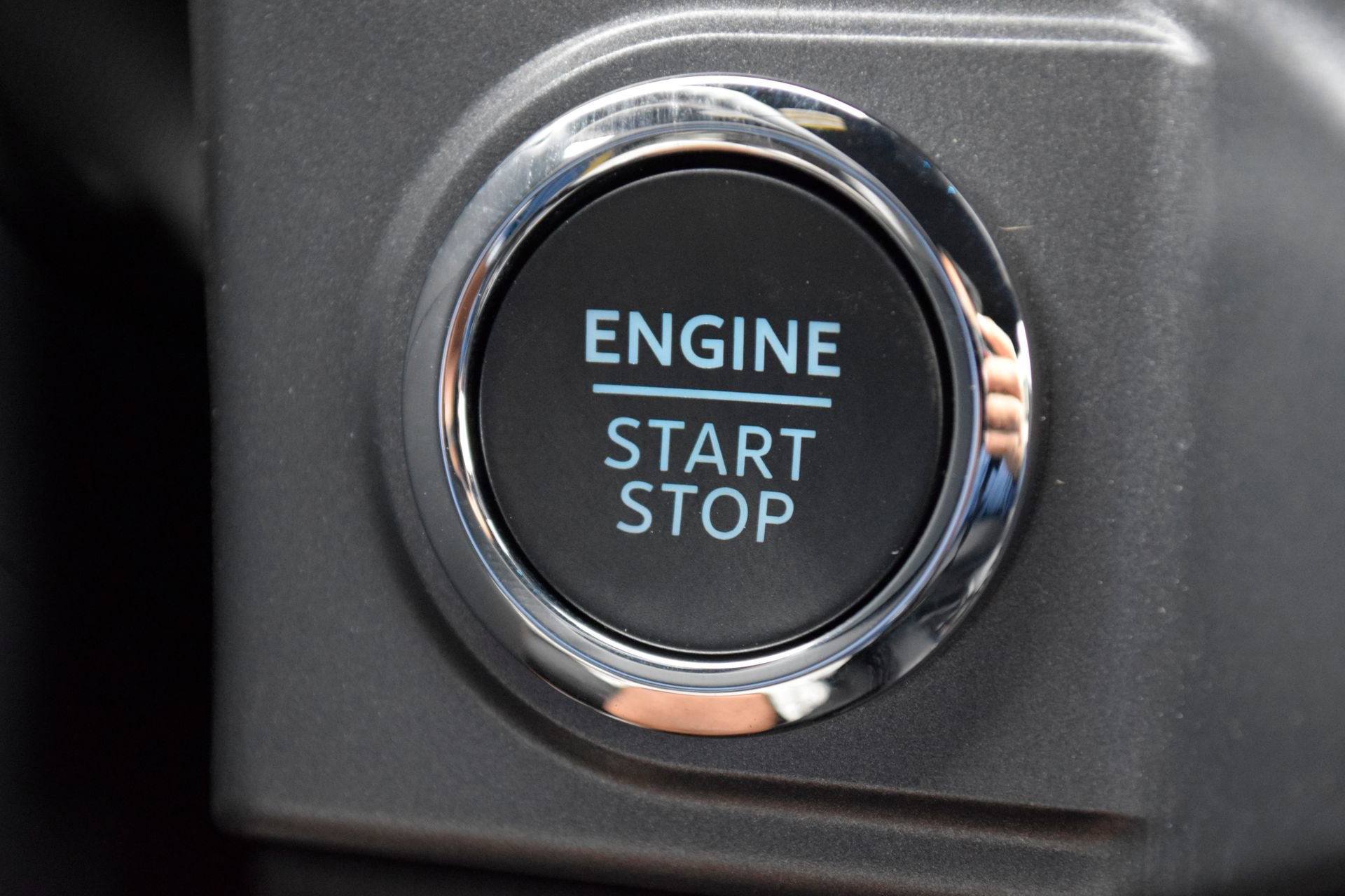 New 2026 Ford F150 XLT w/ Equipment Group 302A MID image 15