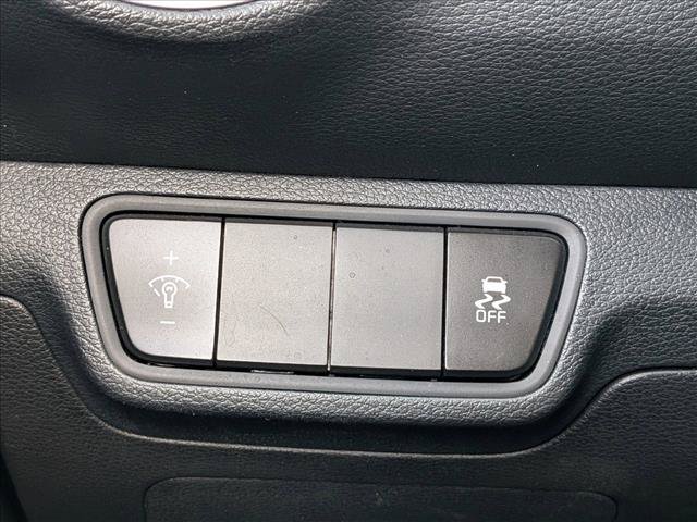 Used 2024 Kia Forte LXS FWD image 16
