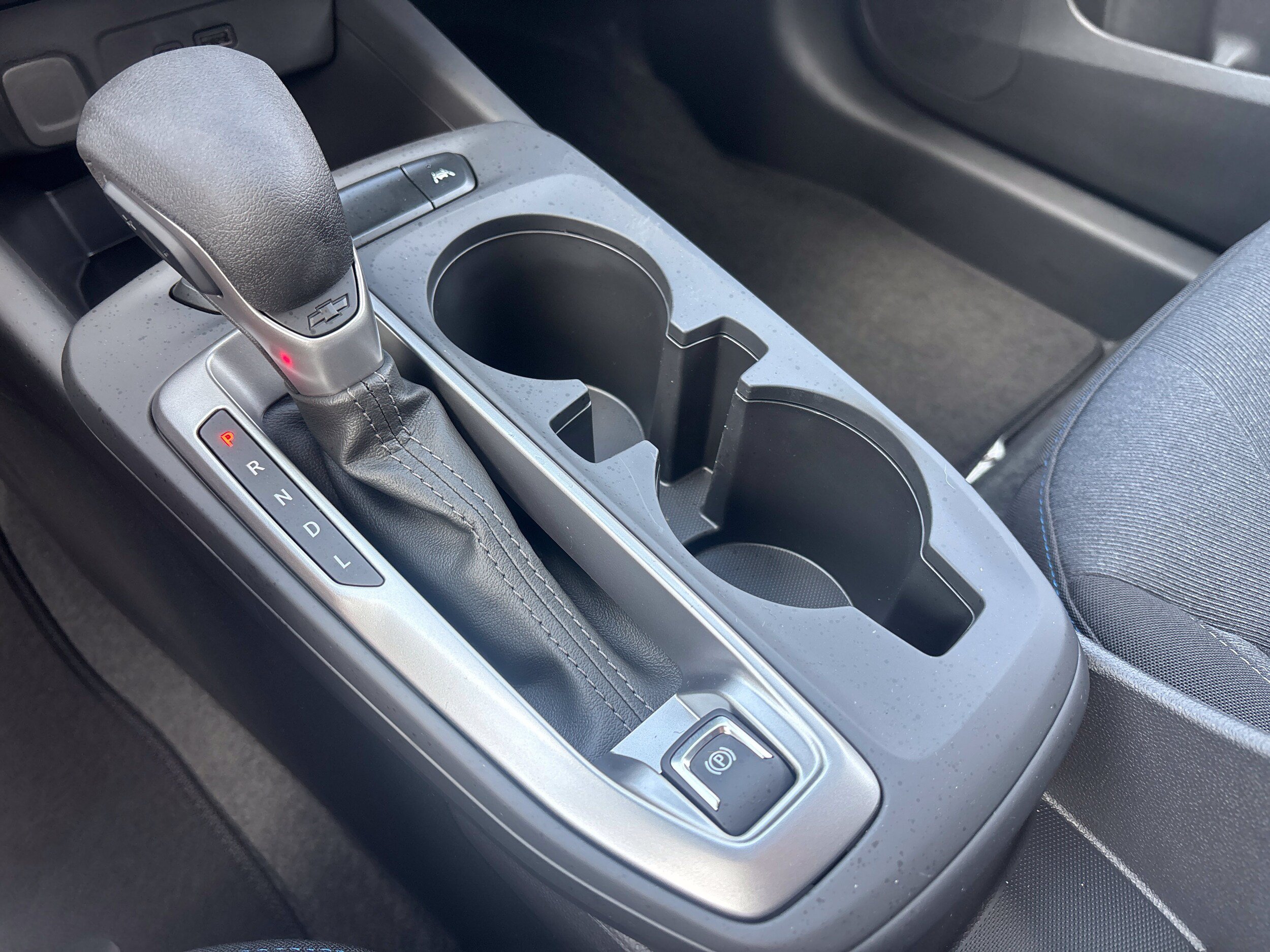 New 2026 Chevrolet Trax LS w/ LS Convenience Package FWD image 17