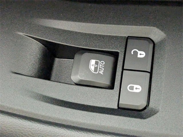 Used 2023 Jeep Grand Cherokee L Limited w/ Luxury Tech Group II image 37