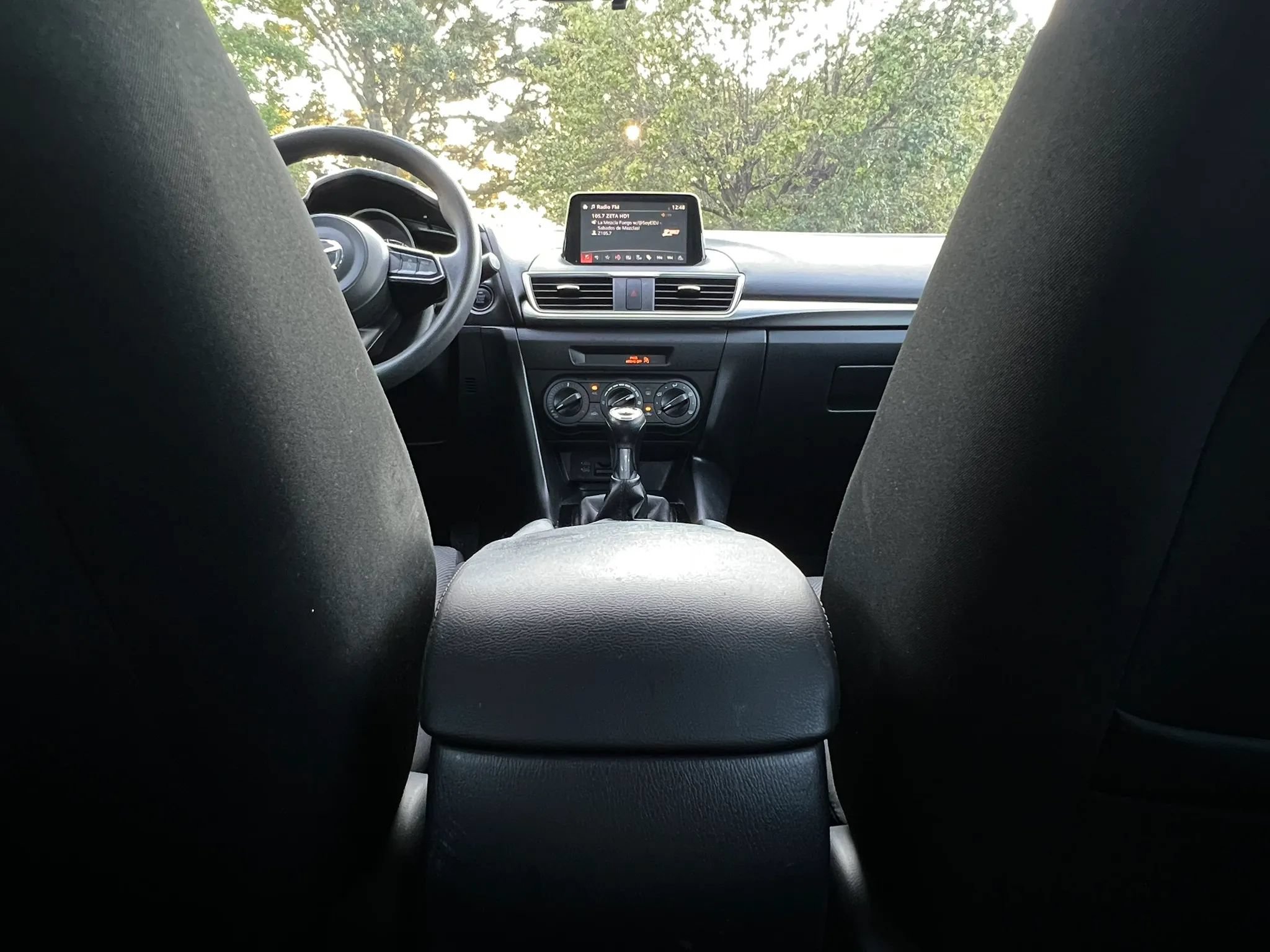 Used 2017 MAZDA MAZDA3 Sport FWD image 28