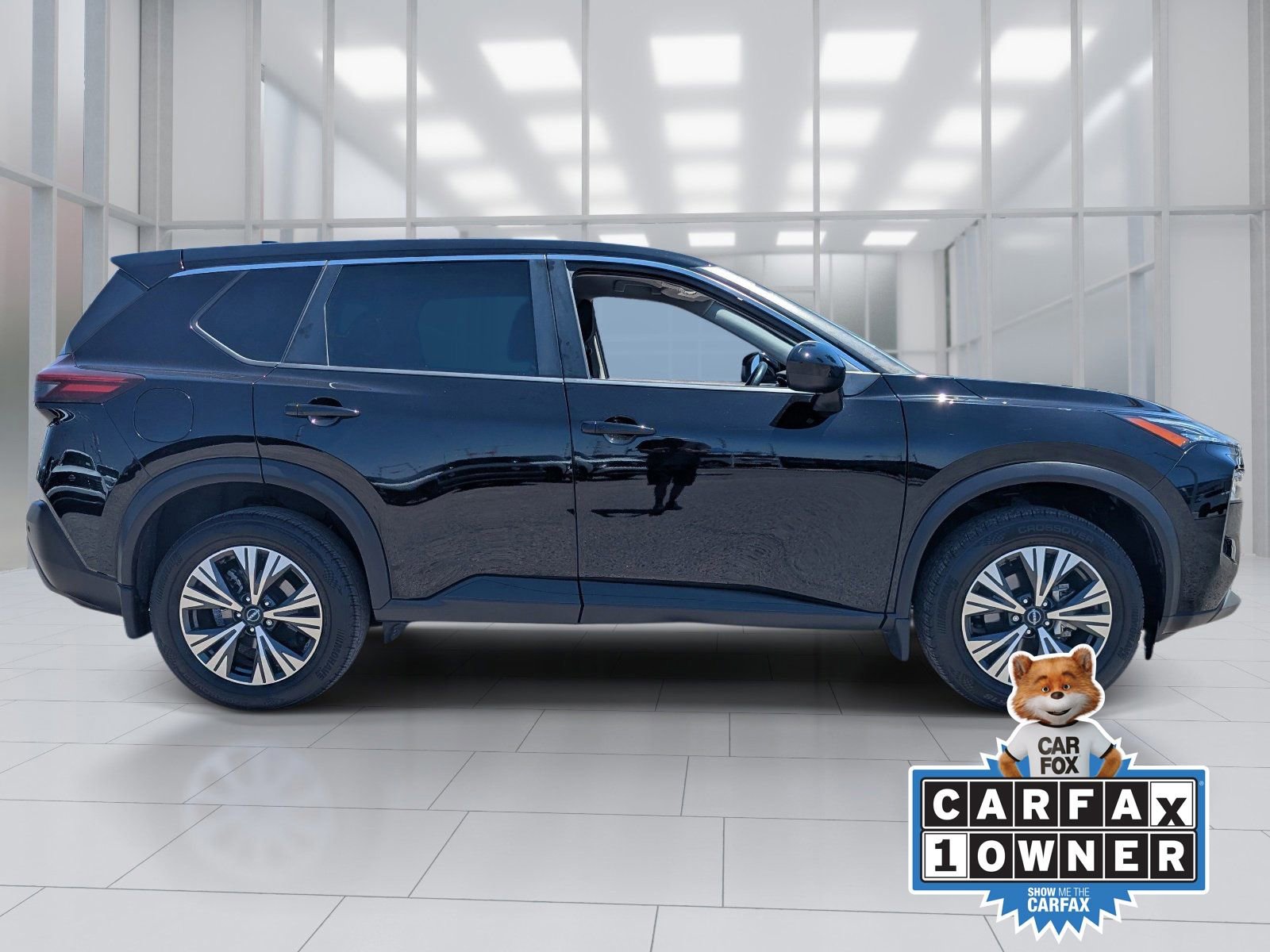 Certified 2023 Nissan Rogue SV FWD image 6