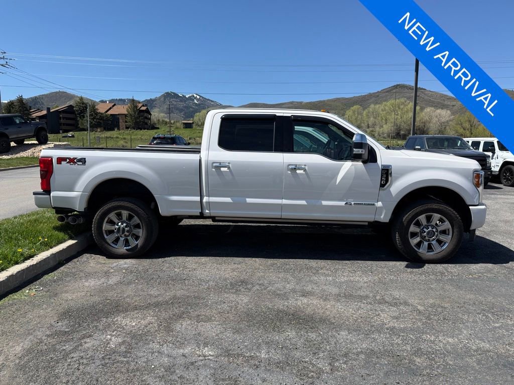 Used 2017 Ford F350 Platinum w/ Platinum Ultimate Package AWD/4WD image 3