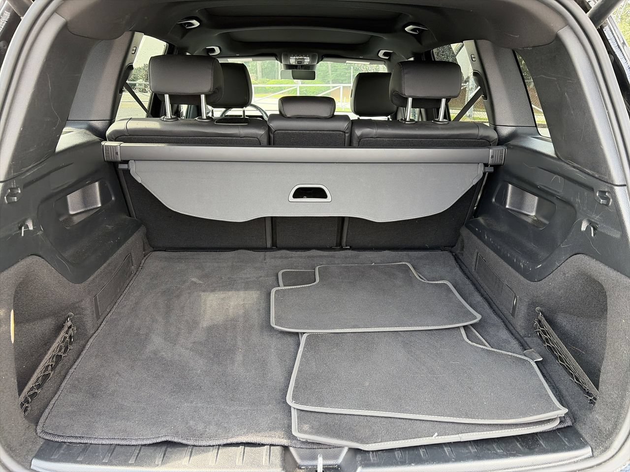 Used 2025 Mercedes-Benz GLB 250 image 30