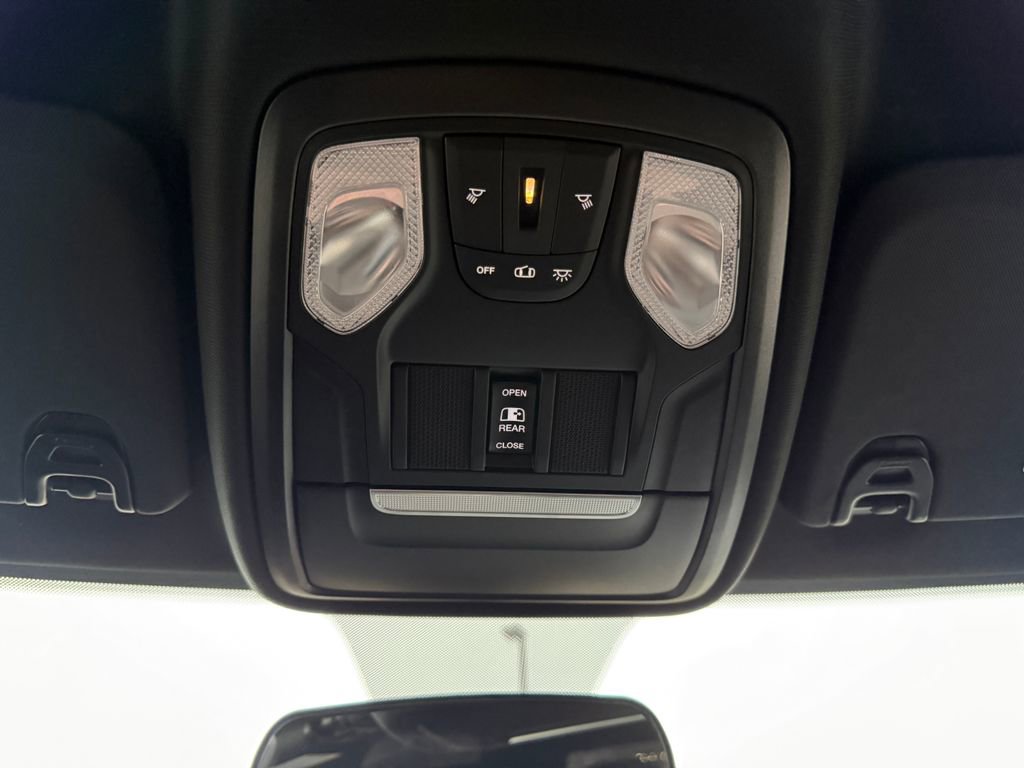 Used 2022 RAM 2500 Tradesman image 32