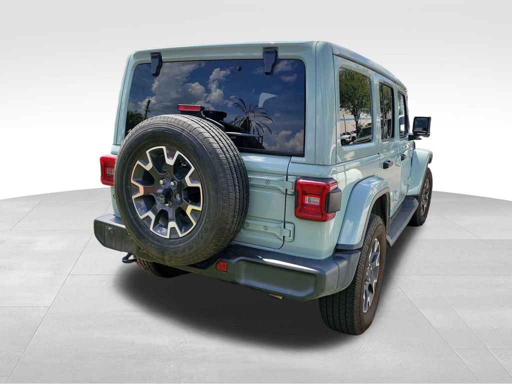 Used 2024 Jeep Wrangler Unlimited Sahara w/ Technology Group AWD/4WD image 10