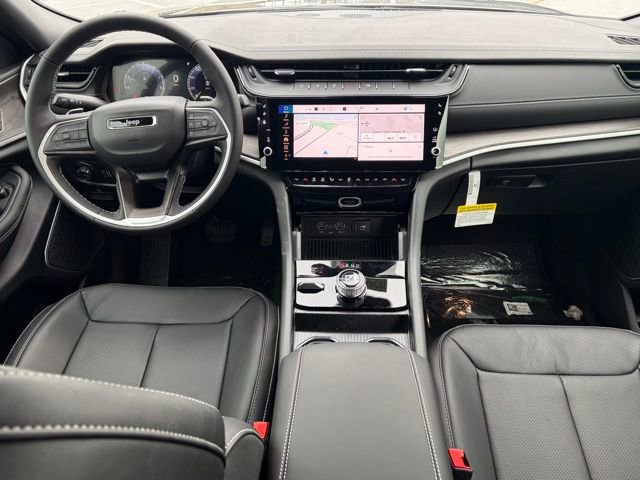 New 2026 Jeep Grand Cherokee Limited image 36