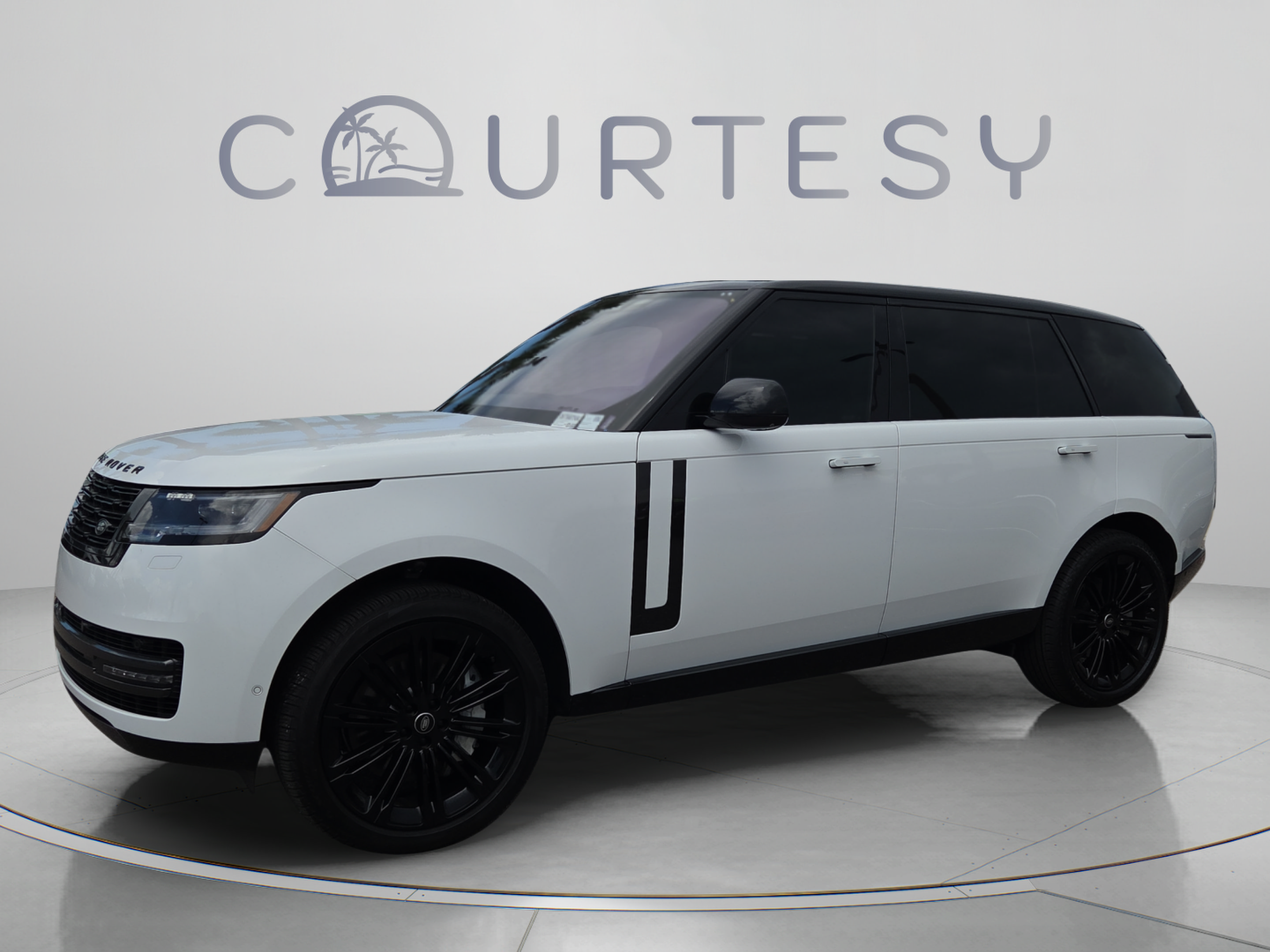 Used 2023 Land Rover Range Rover Long Wheelbase SE