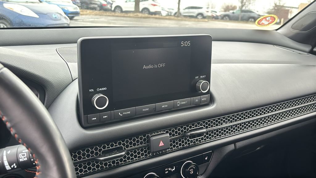 Certified 2025 Honda HR-V Sport image 19