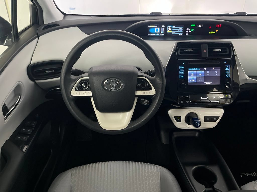Used 2017 Toyota Prius Two w/ Prius Two Safety Plus Package FWD image 32