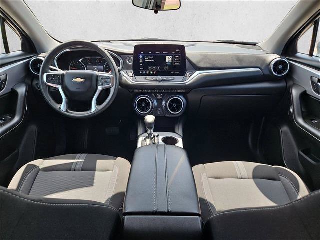 Certified 2025 Chevrolet Blazer LT AWD/4WD image 17