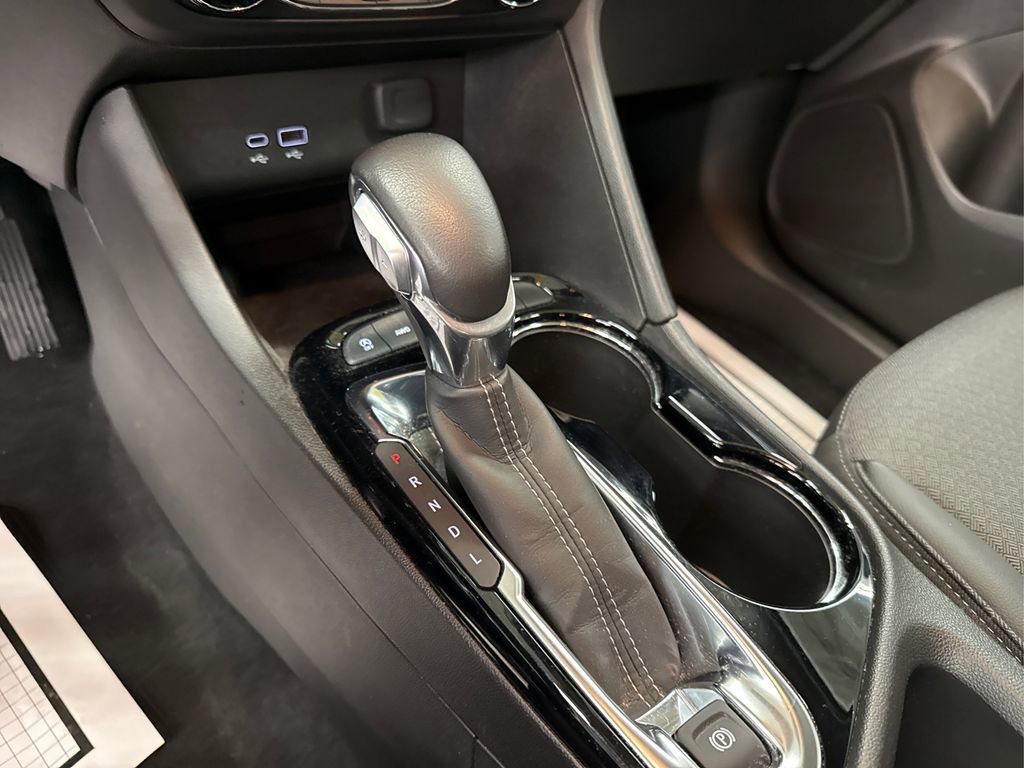 Used 2024 Buick Encore GX Preferred image 31