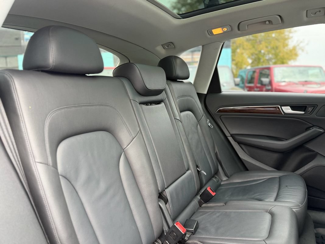 Used 2015 Audi Q5 2.0T Premium Plus w/ Technology Package AWD/4WD image 10