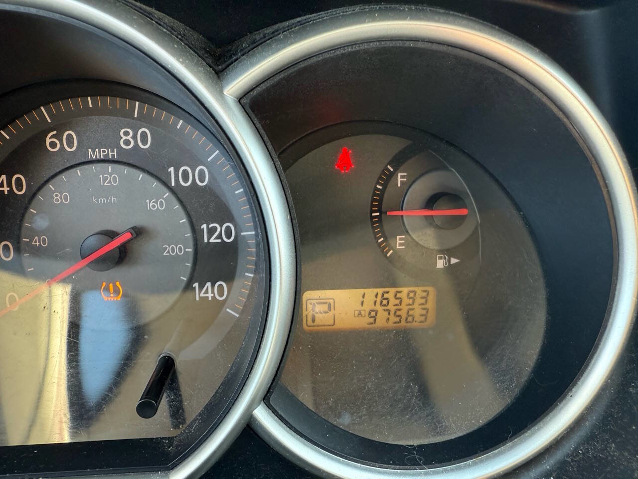 Used 2009 Nissan Versa SL w/ Convenience Pkg image 26