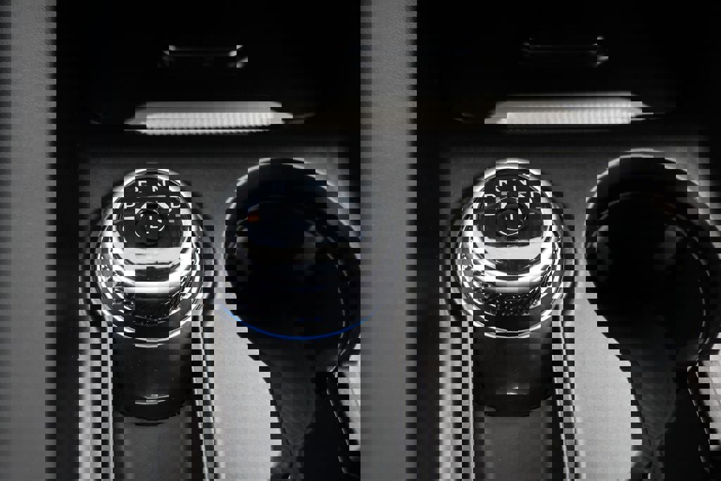 Used 2025 Ford Explorer ST-Line w/ ST-Line Street Pack image 26