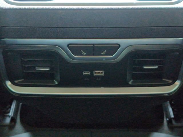 Used 2024 Chevrolet Silverado 2500 High Country w/ Z71 Off-Road Package image 27