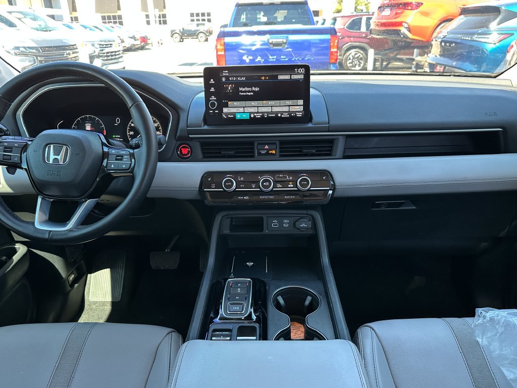 Used 2024 Honda Pilot EX-L image 19