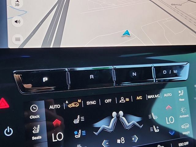 New 2024 Maserati Grecale Modena image 23