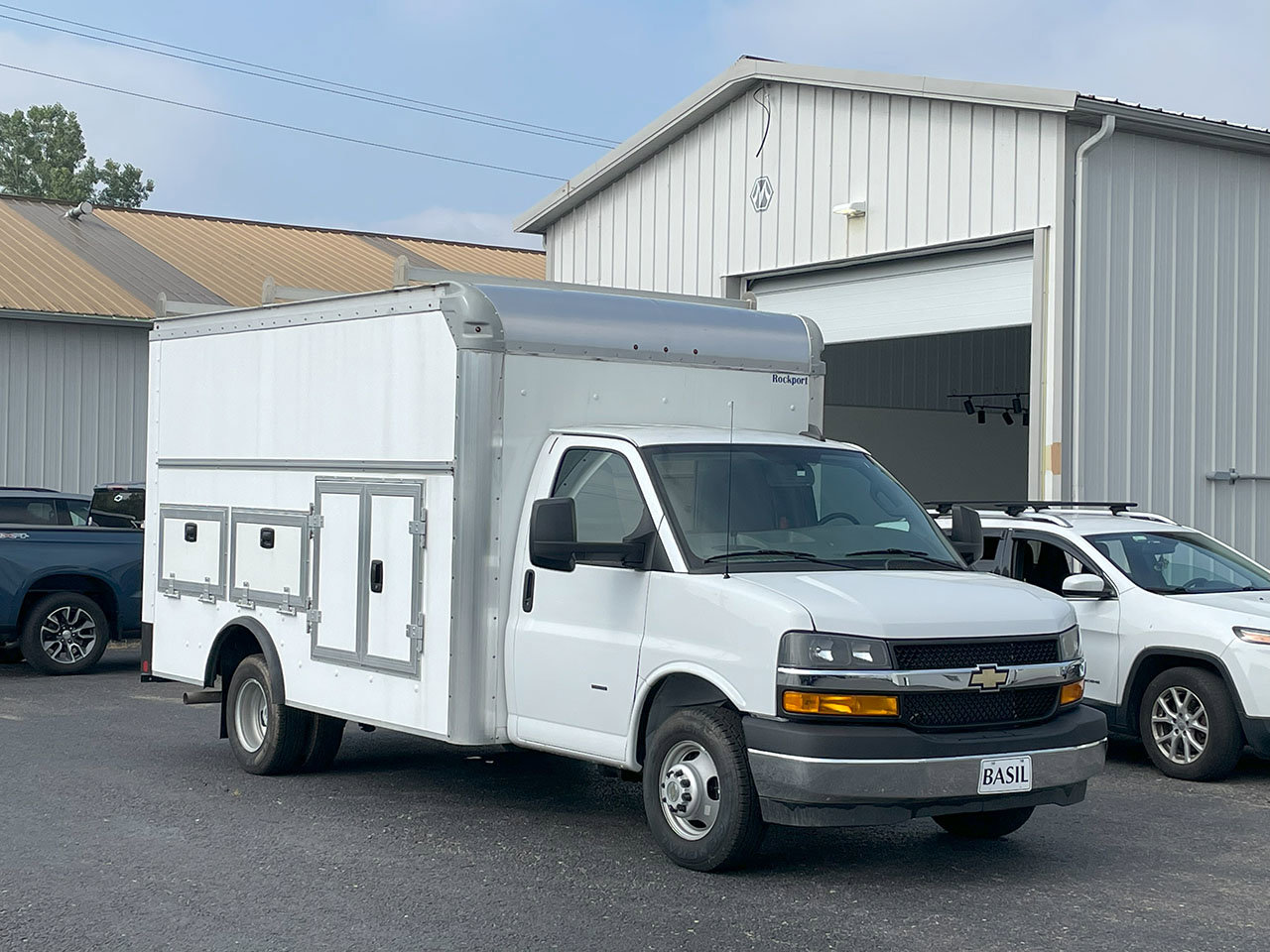 Used 2022 Chevrolet Express 3500 w/ Power Convenience Package image 38