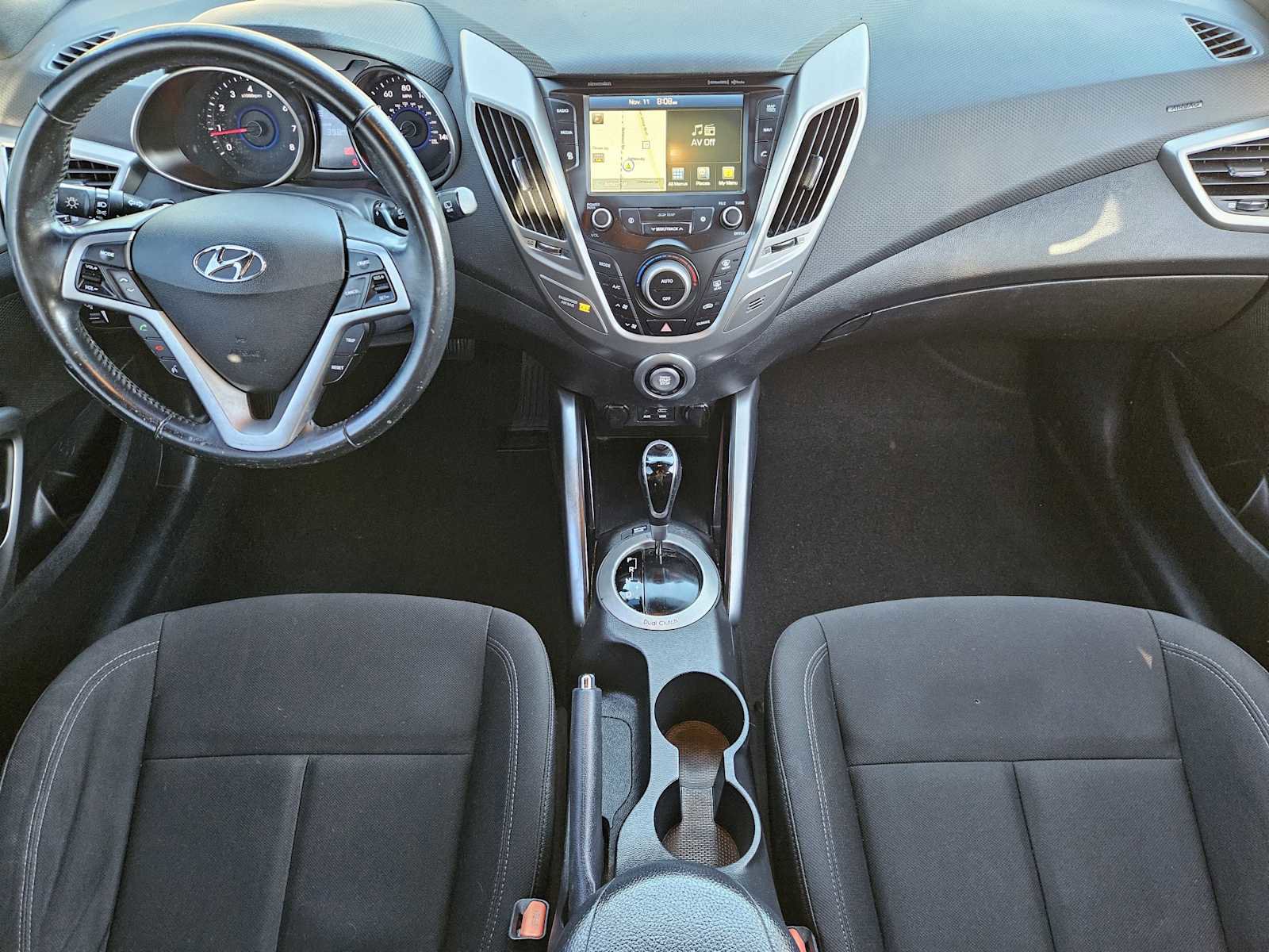 Used 2017 Hyundai Veloster Value Edition image 24