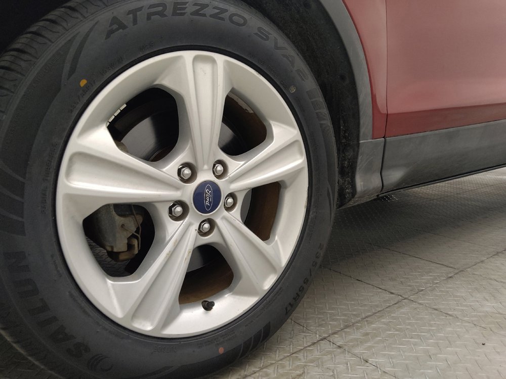 Used 2016 Ford Escape SE FWD image 31