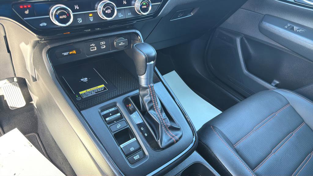 Used 2025 Honda CR-V Sport Touring image 27