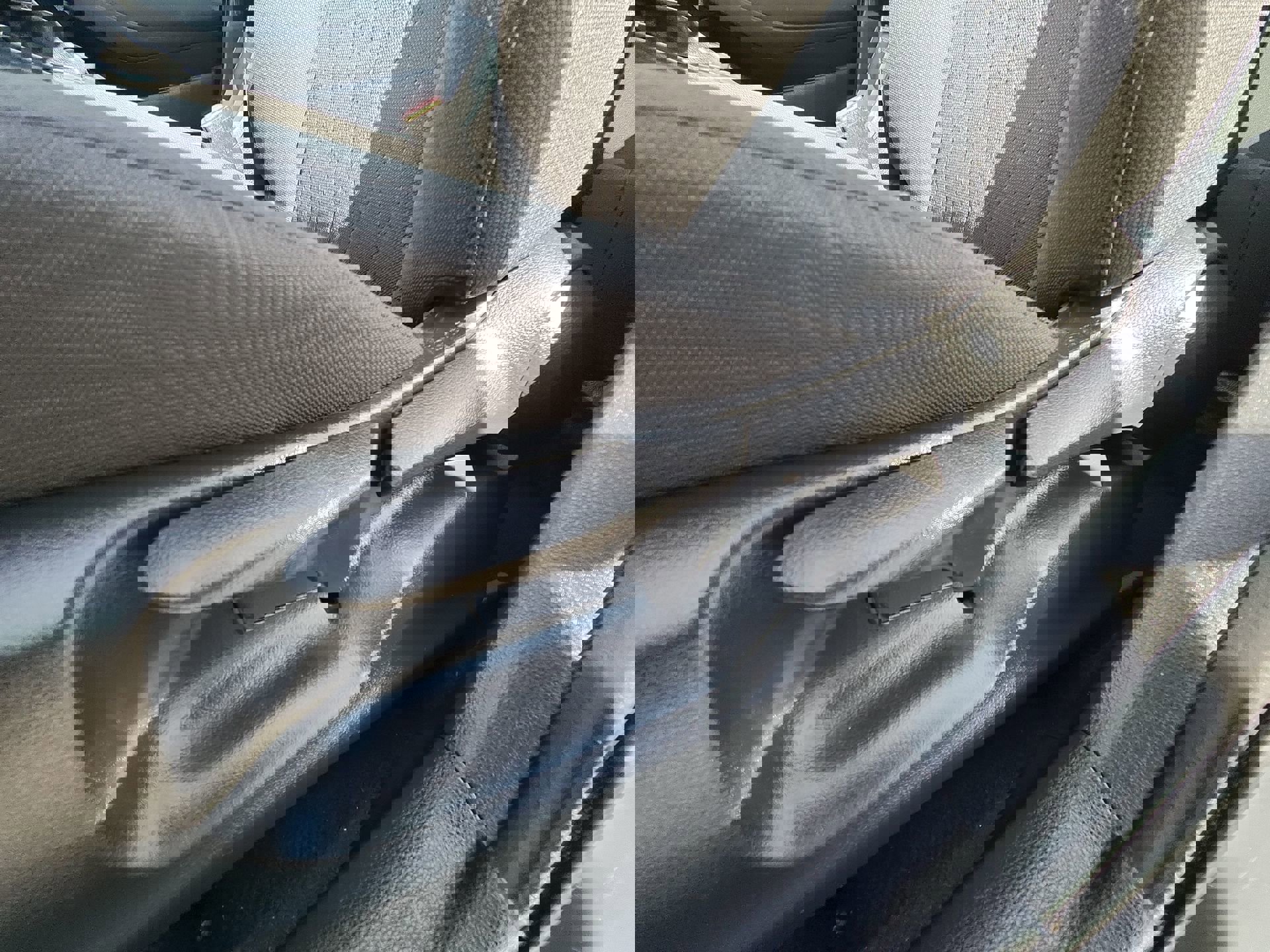 Used 2023 Toyota Corolla LE image 14