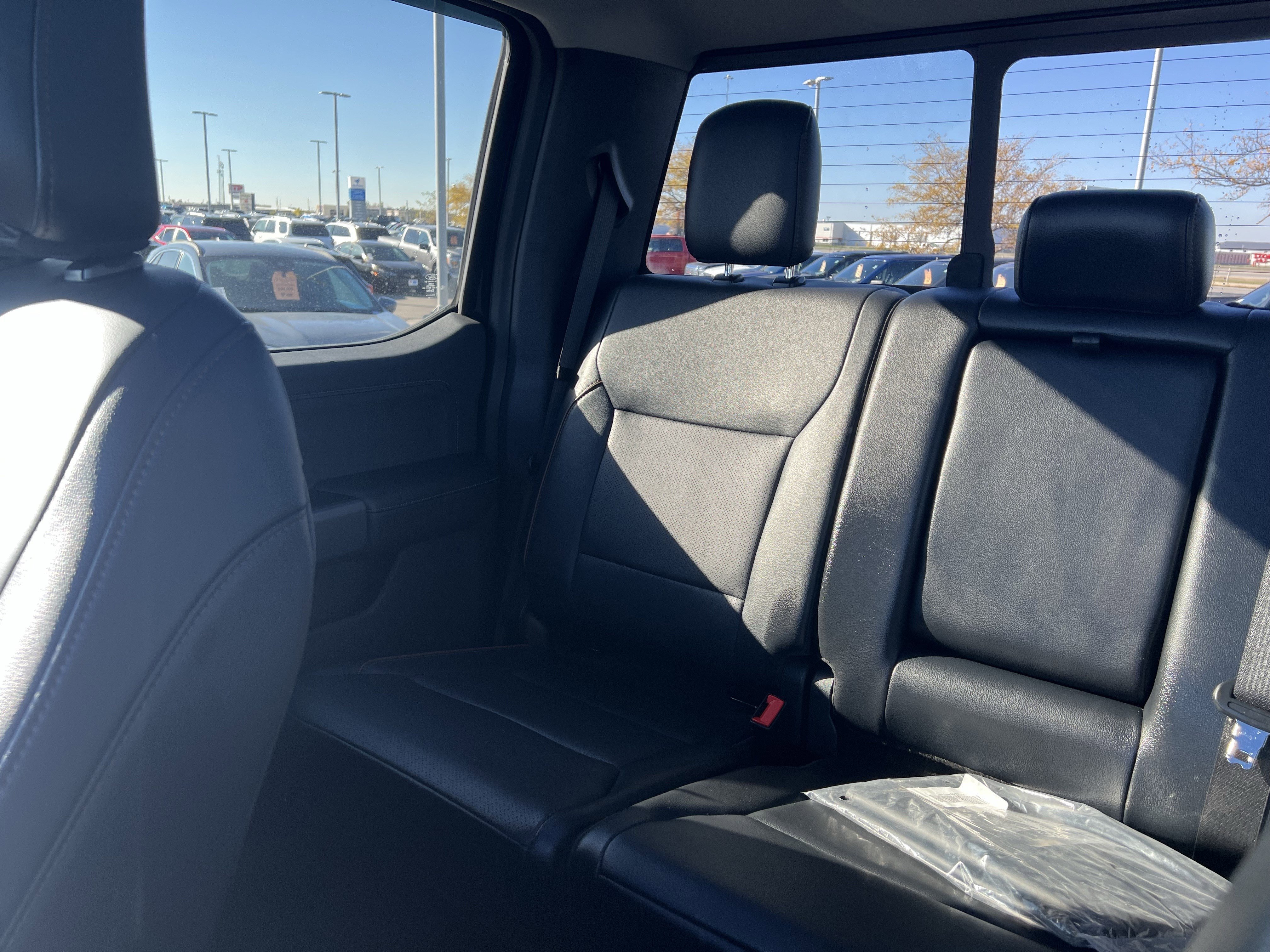 Used 2025 Ford F250 Lariat w/ Lariat Ultimate Package image 12