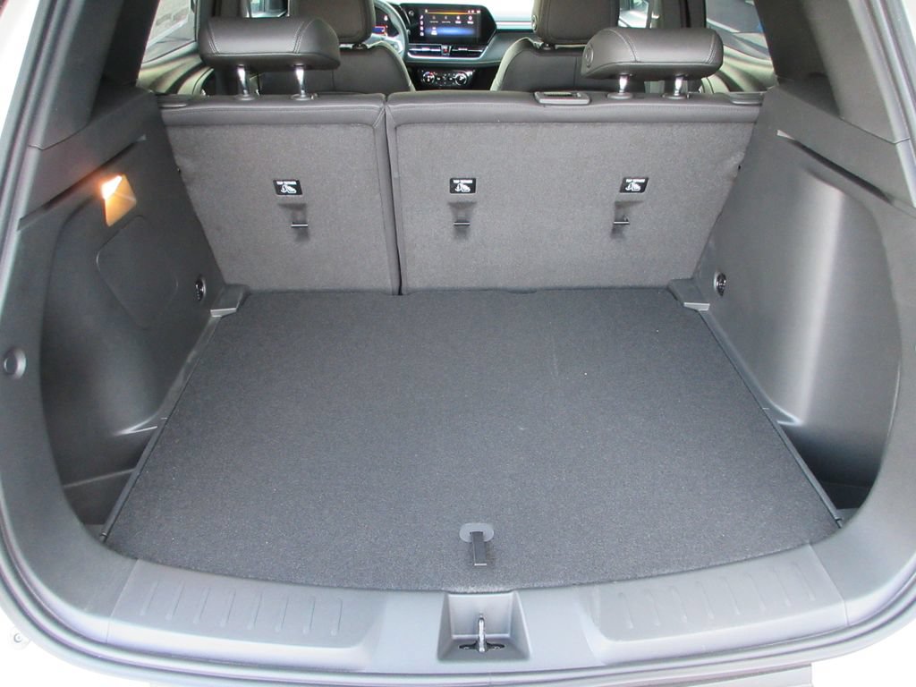 New 2026 Chevrolet TrailBlazer ACTIV w/ Convenience Package FWD image 12