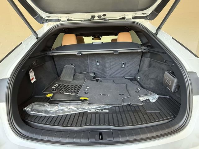 Used 2023 Lexus RX 350 Premium w/ Accessory Package AWD/4WD image 17