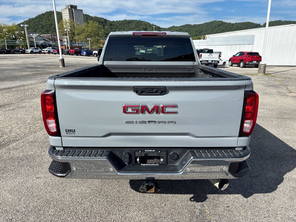 Used 2025 GMC Sierra 2500 Pro w/ 1SA Pro Safety Plus Package AWD/4WD image 4