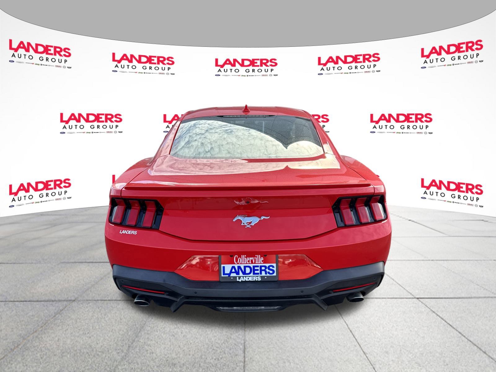 Used 2024 Ford Mustang Premium image 4