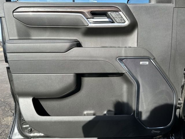 Used 2025 GMC Sierra 1500 SLT w/ SLT Premium Plus Package image 19