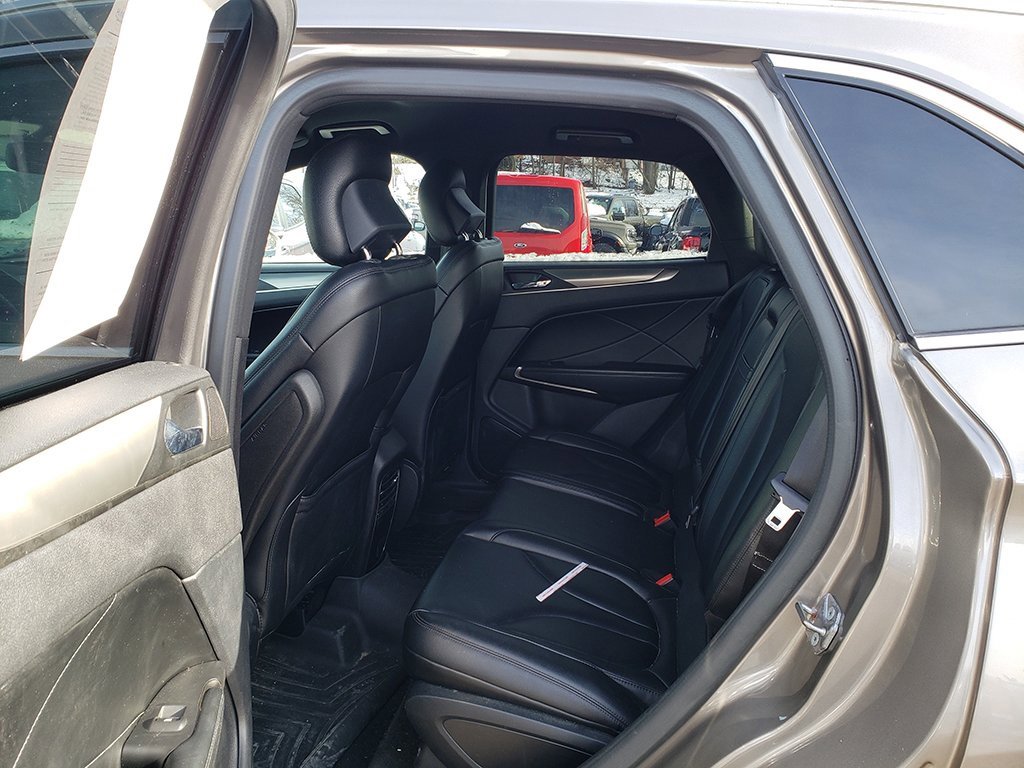 Used 2016 Lincoln MKC Premiere image 7