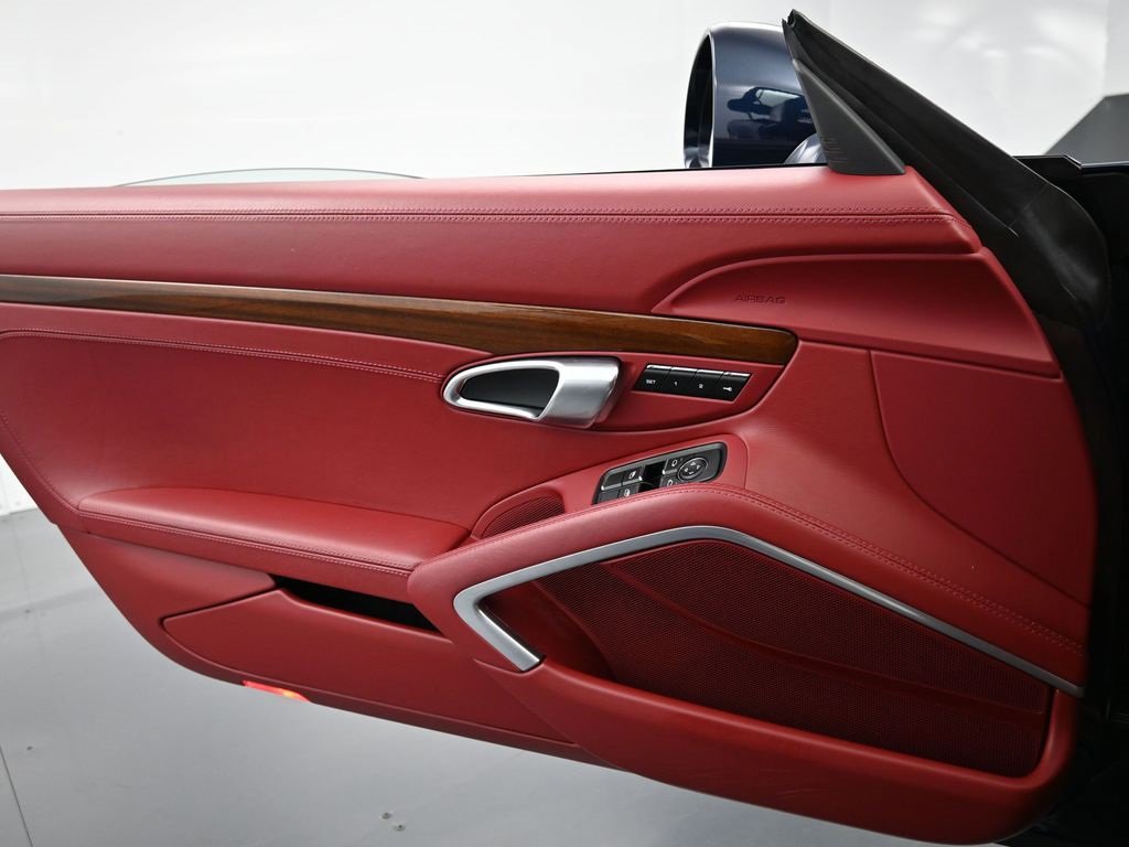 Used 2019 Porsche 911 Targa 4S image 12