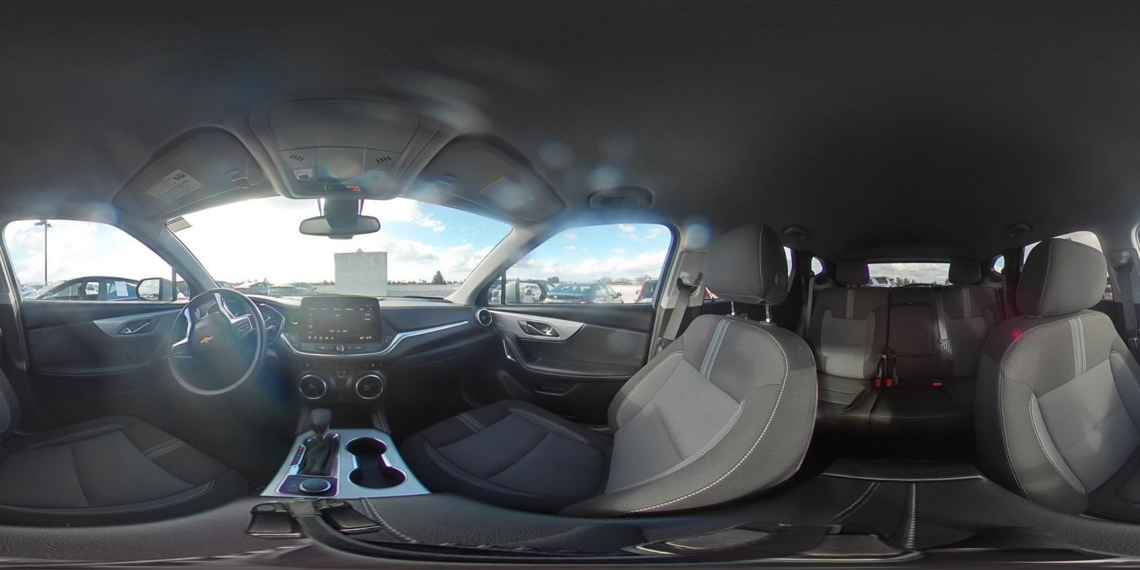 Used 2025 Chevrolet Blazer LT image 43