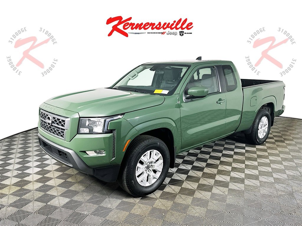 Used 2024 Nissan Frontier SV w/ SV Convenience Package image 3