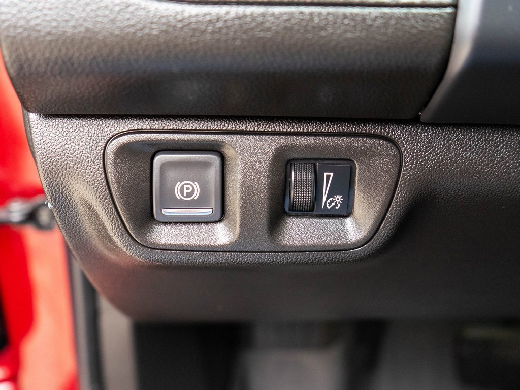 Used 2023 GMC Acadia SLT image 19