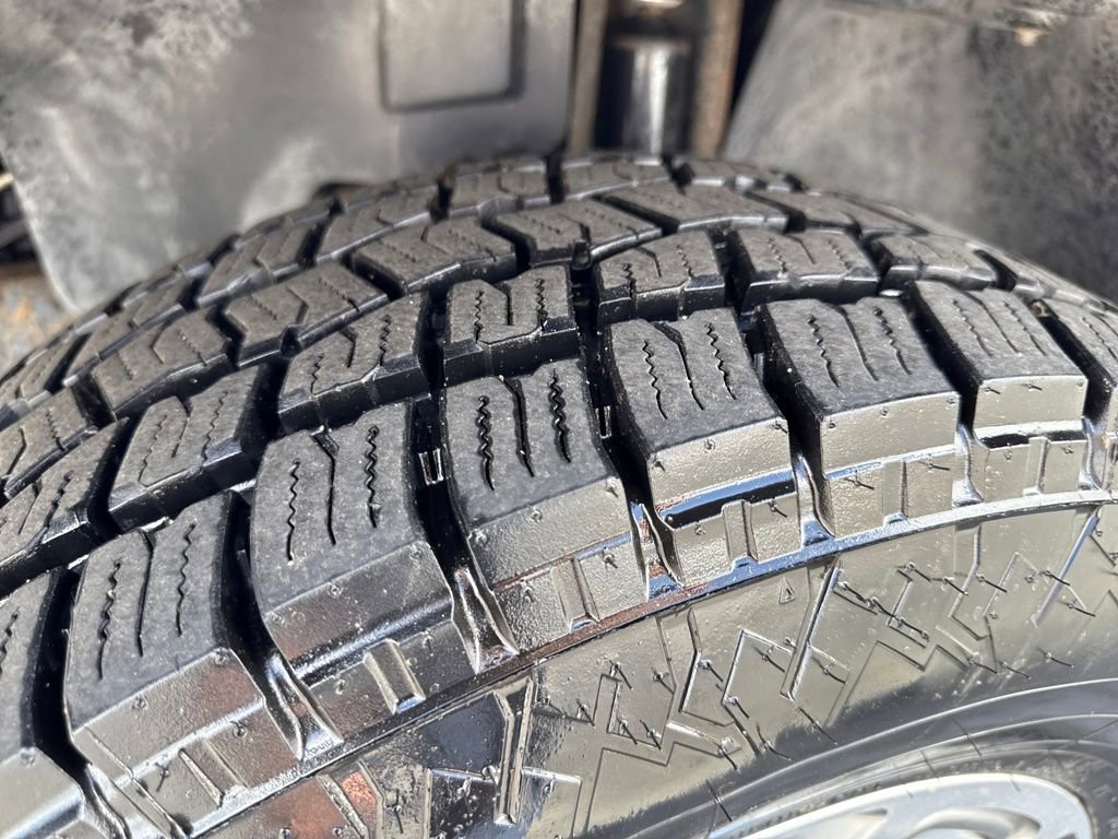 Used 2012 Jeep Wrangler Unlimited Rubicon w/ Dual Top Group image 26