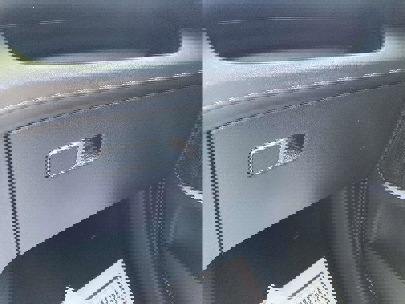 Used 2023 Hyundai Santa Fe Limited image 28