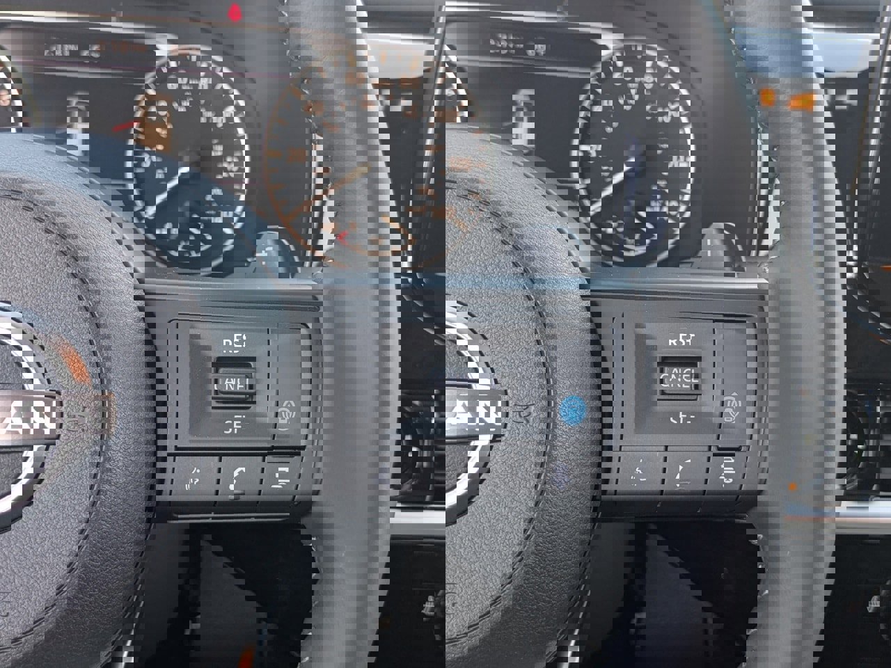 New 2025 Nissan Pathfinder SV image 26