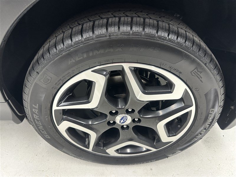 Used 2018 Subaru Crosstrek 2.0i Limited AWD/4WD image 16