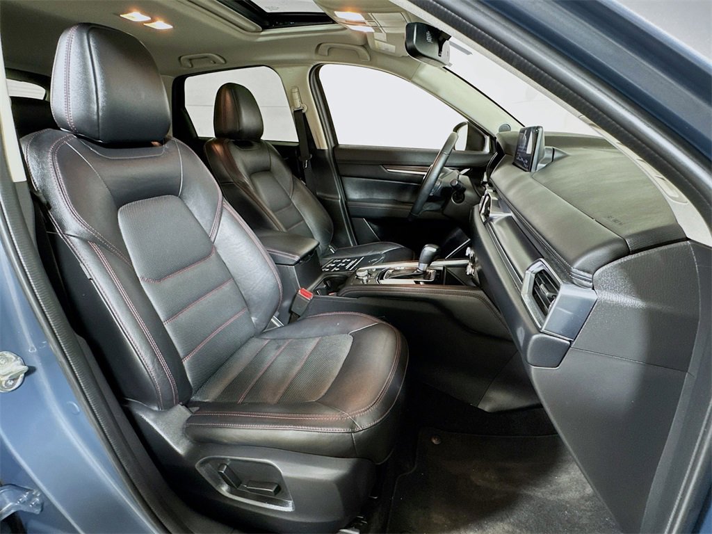 Certified 2025 MAZDA CX-5 Carbon Edition image 28