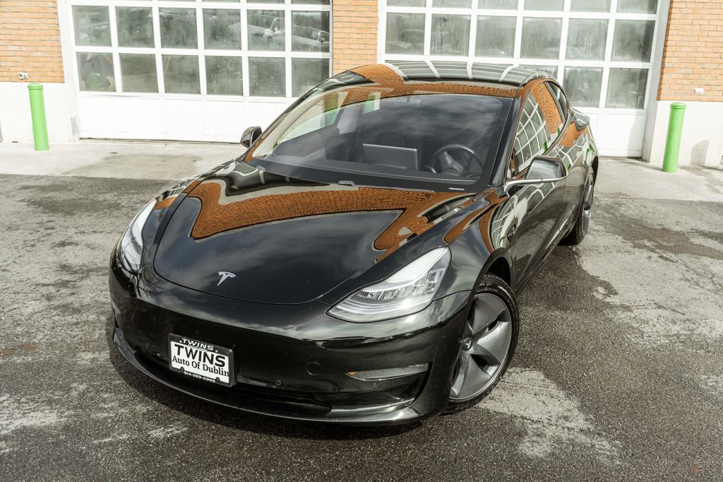 Used 2020 Tesla Model 3 Long Range AWD/4WD image 2